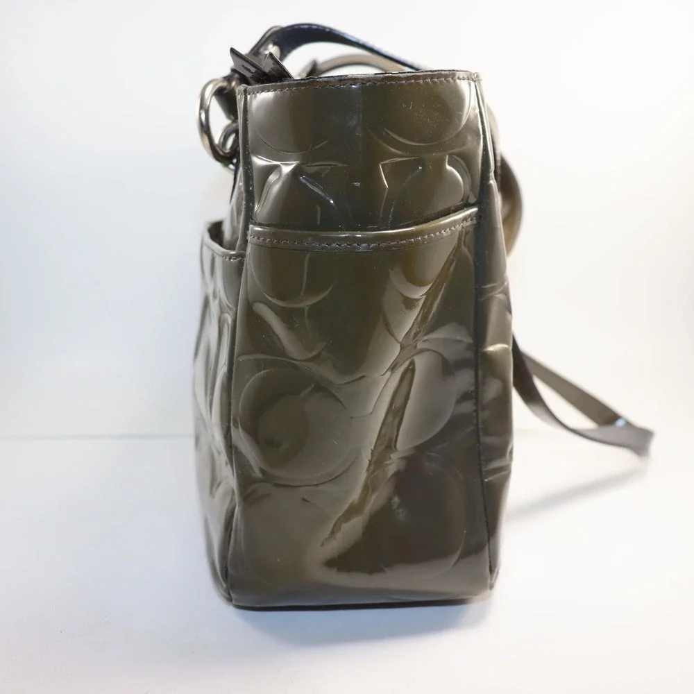 Coach Gallery Tote Olive Green Patent‎ Leather GUC
